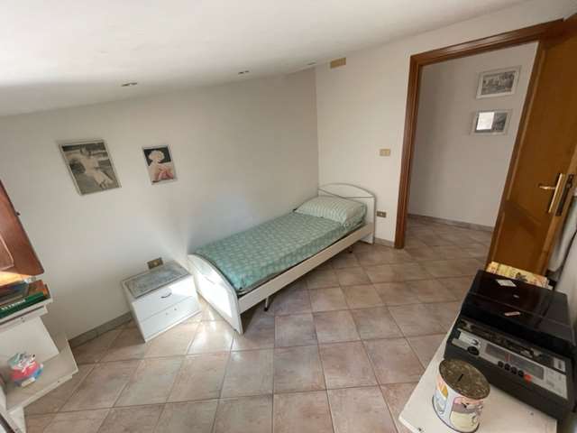 Appartamento in vendita a Sgurgola, 4 locali, prezzo € 45.000 | PortaleAgenzieImmobiliari.it