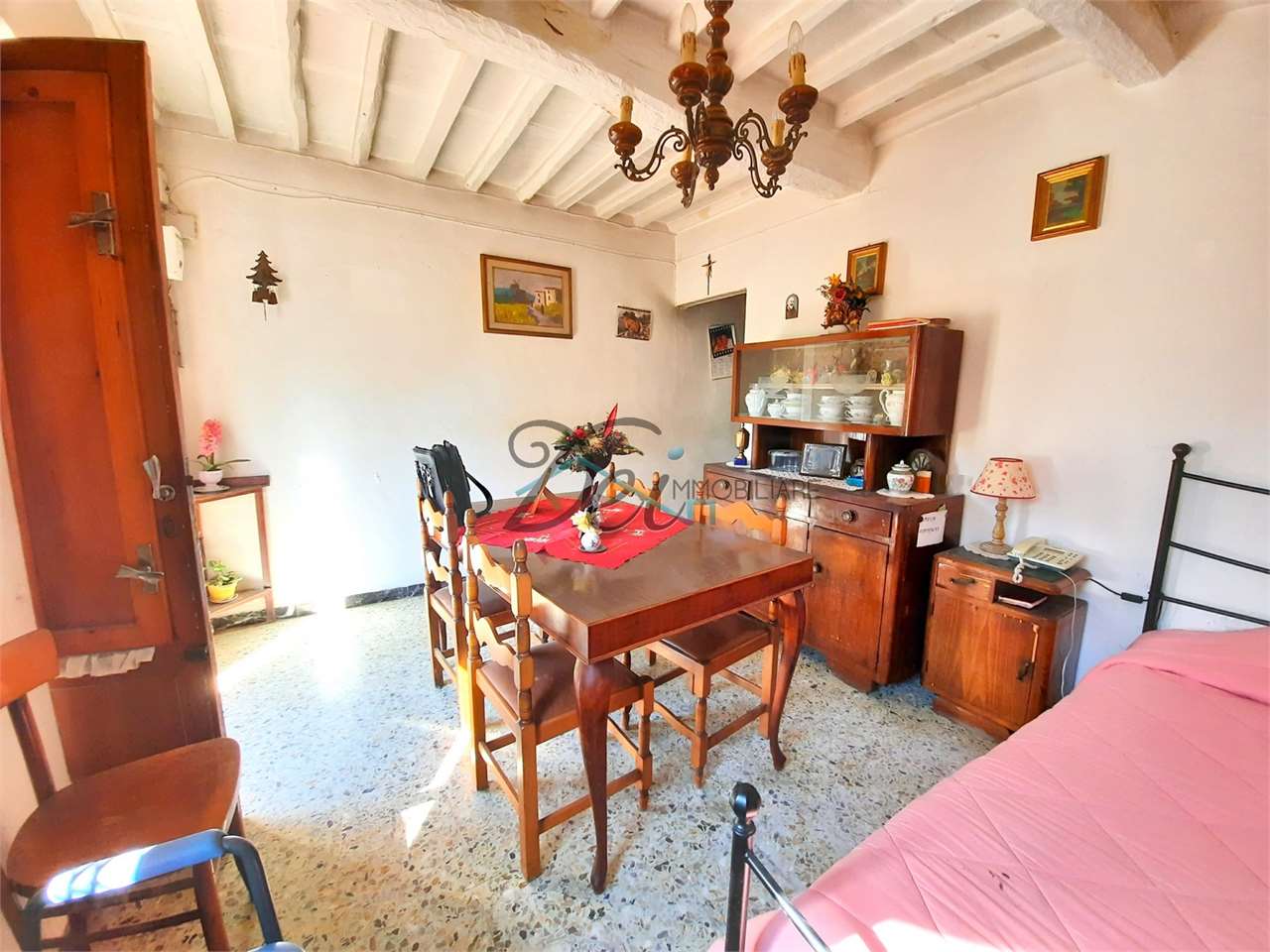 Appartamento in vendita a Capannori, 5 locali, zona Località: Camigliano, prezzo € 45.000 | PortaleAgenzieImmobiliari.it