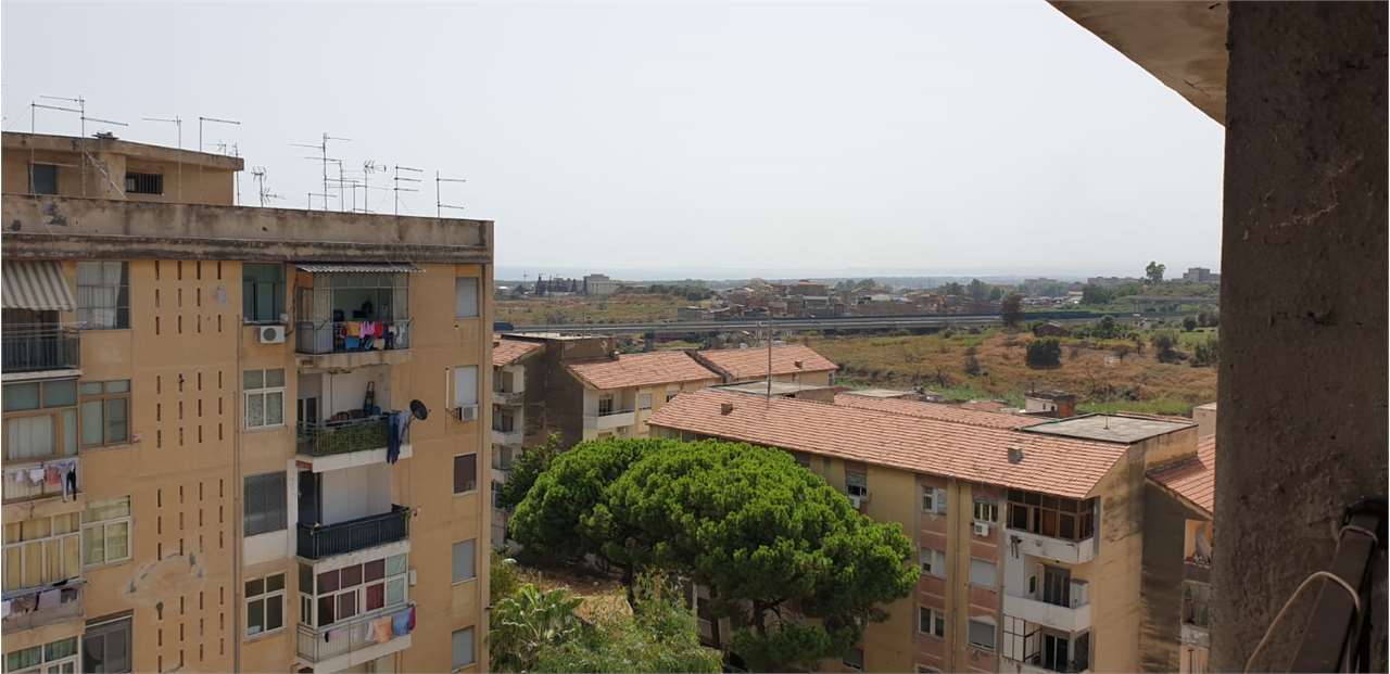 Appartamento in vendita a Catania, 3 locali, prezzo € 55.000 | CambioCasa.it