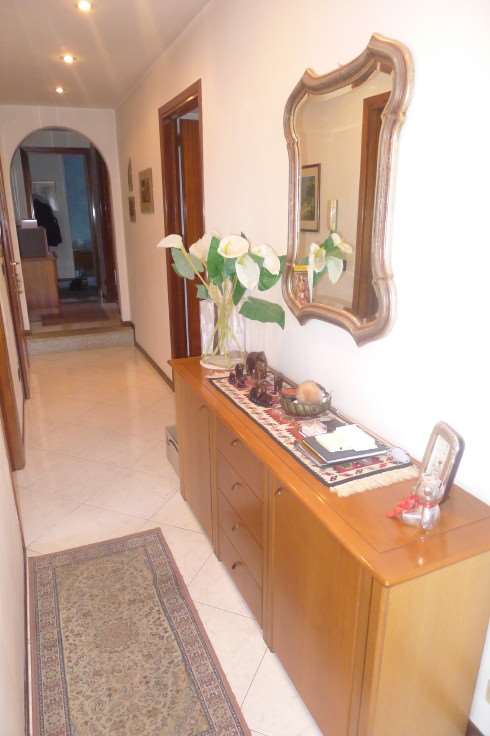 Appartamento in vendita a Omegna, 3 locali, prezzo € 110.000 | CambioCasa.it