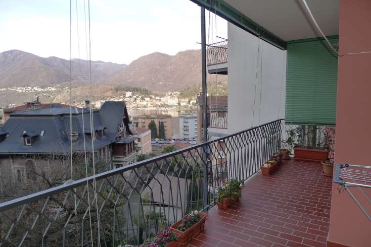Appartamento in vendita a Omegna, 3 locali, prezzo € 178.000 | CambioCasa.it