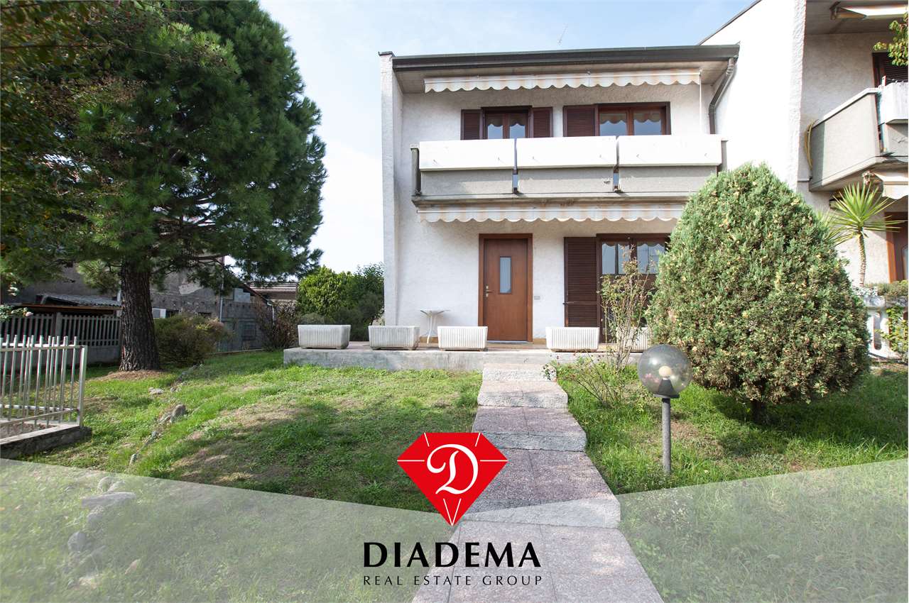 Villa a Schiera in vendita a Cassano Magnago, 4 locali, prezzo € 249.000 | PortaleAgenzieImmobiliari.it
