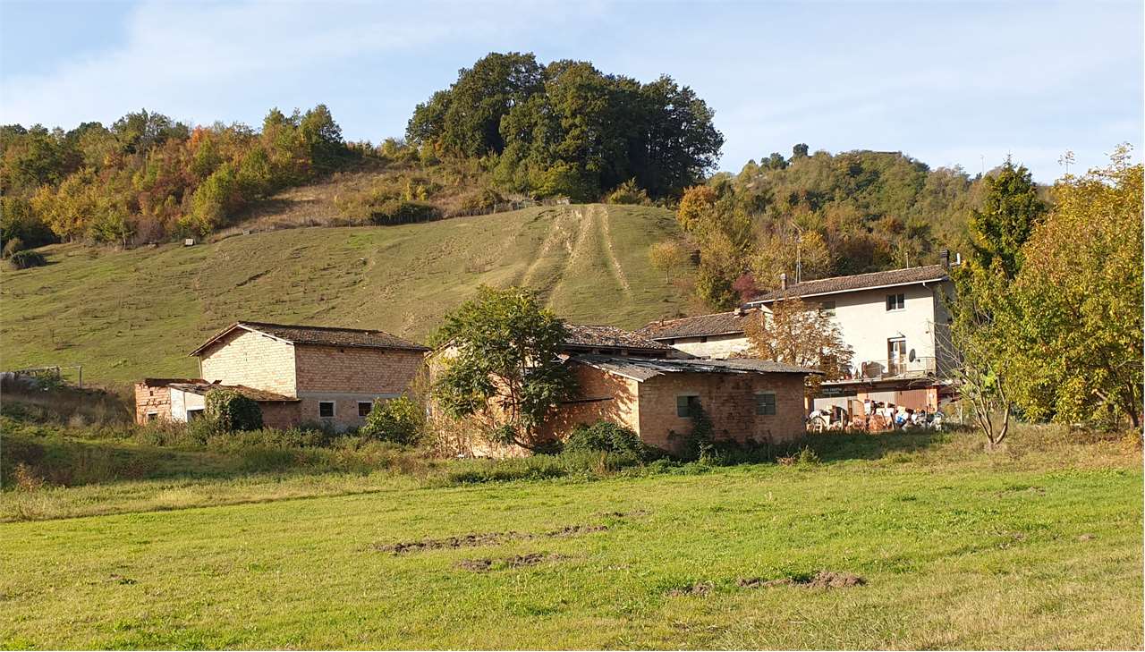 Rustico / Casale in vendita a Marano sul Panaro, 3 locali, prezzo € 150.000 | CambioCasa.it