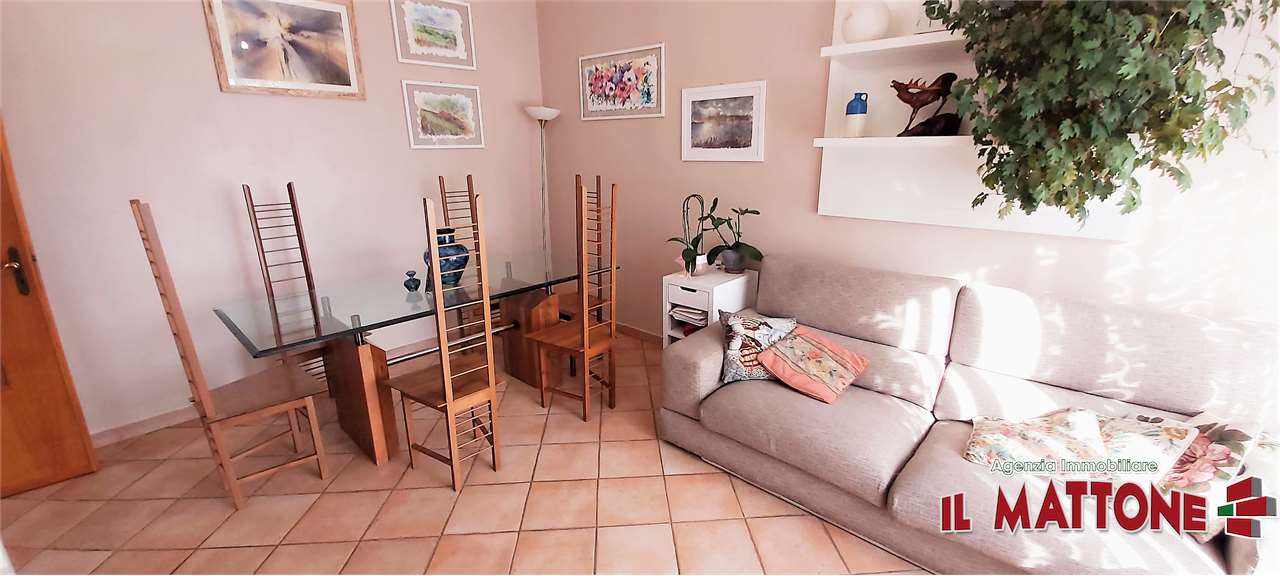 Appartamento in vendita a Campomorone, 7 locali, zona Zona: Santo Stefano di Larvego, prezzo € 110.000 | CambioCasa.it