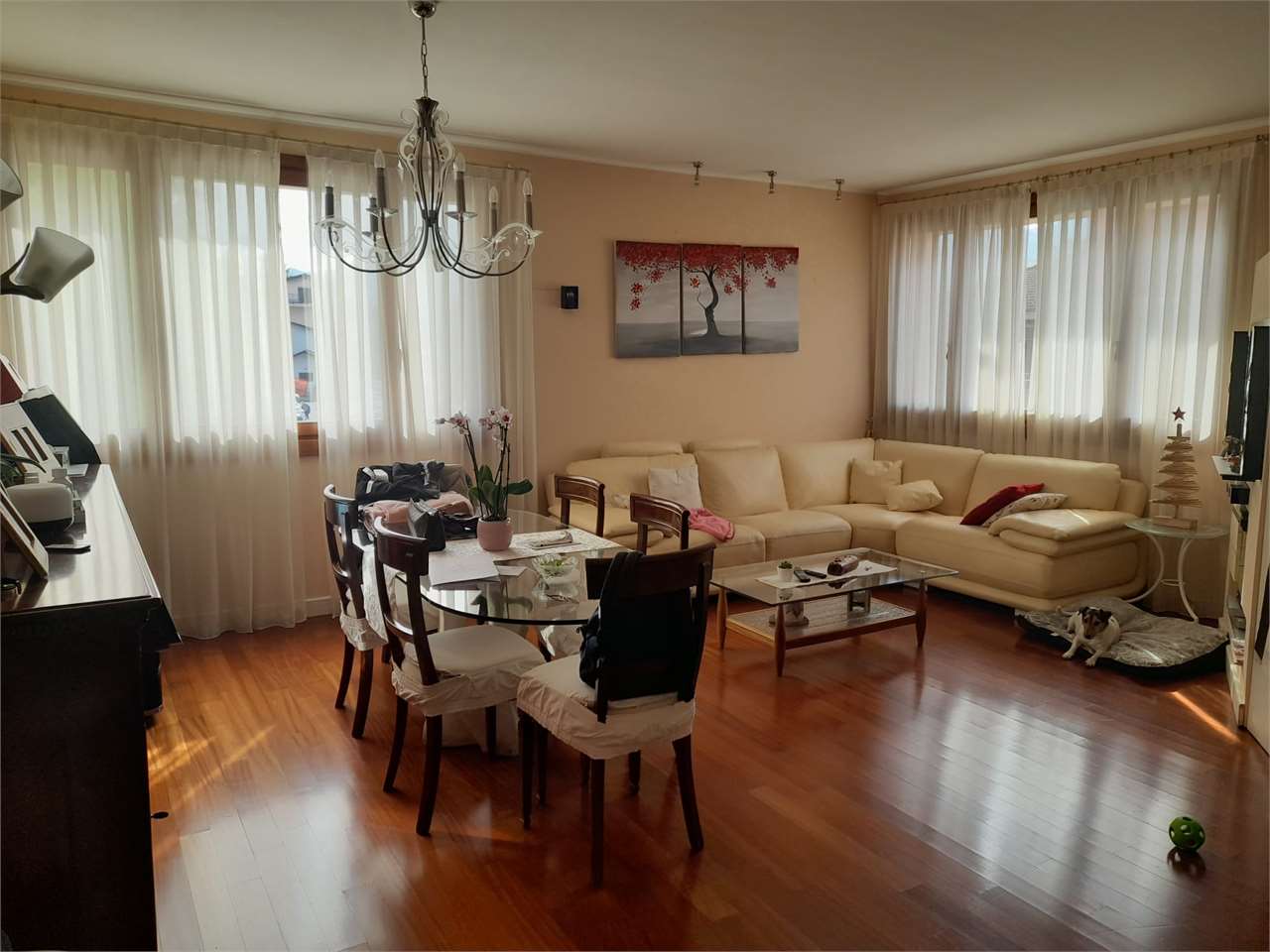 Appartamento in vendita a Porto Ceresio, 3 locali, prezzo € 180.000 | PortaleAgenzieImmobiliari.it