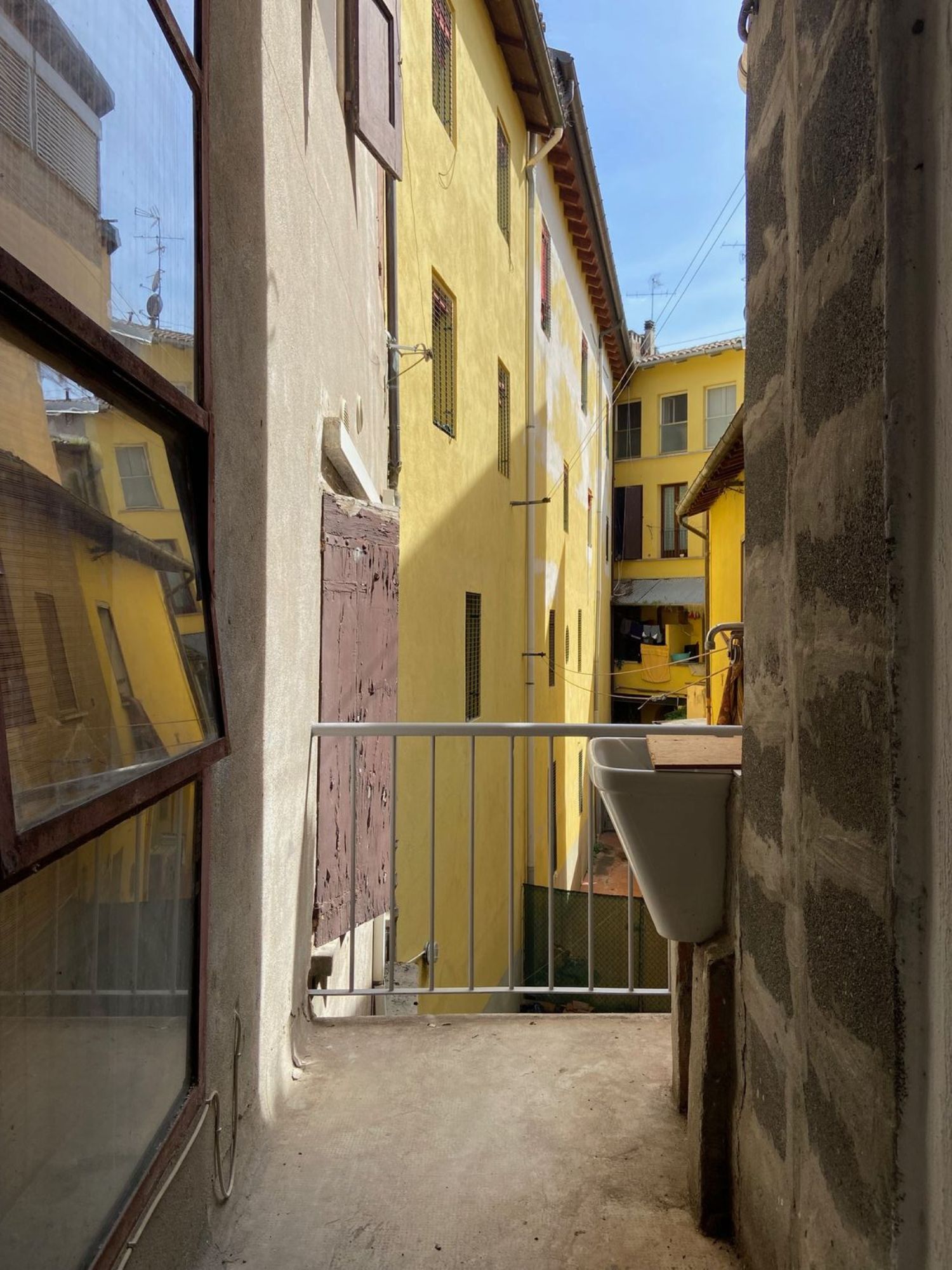 Appartamento in vendita a San Giovanni in Persiceto, 4 locali, prezzo € 120.000 | PortaleAgenzieImmobiliari.it