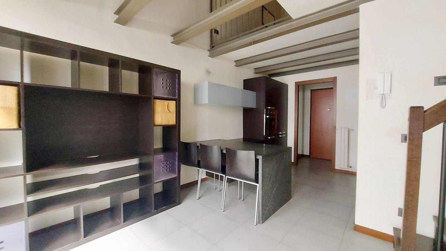 Duplex in vendita a Seregno, 2 locali, prezzo € 145.000 | PortaleAgenzieImmobiliari.it
