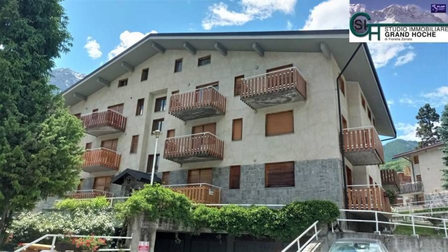 Appartamento in affitto a Oulx, 2 locali, prezzo € 850 | CambioCasa.it