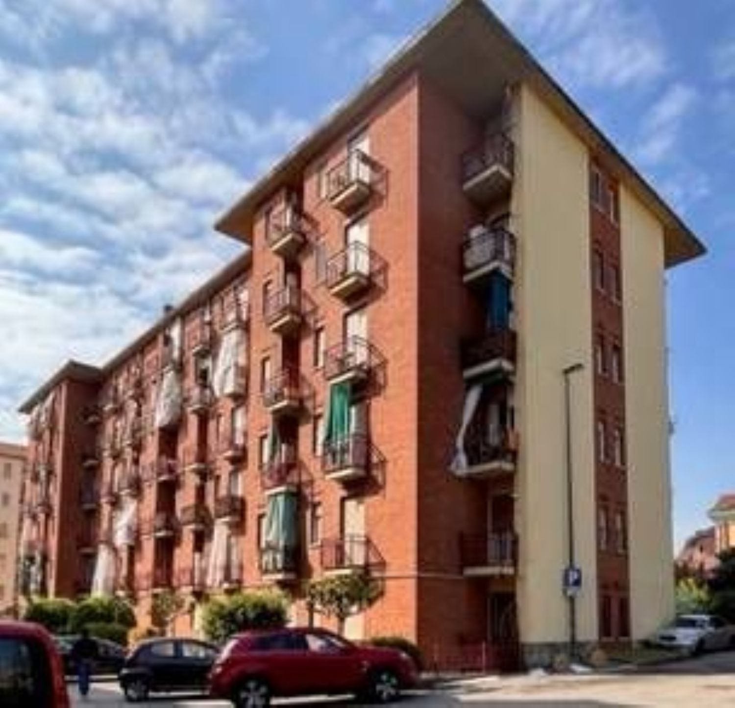 Appartamento in vendita a Chieri, 3 locali, prezzo € 70.000 | PortaleAgenzieImmobiliari.it