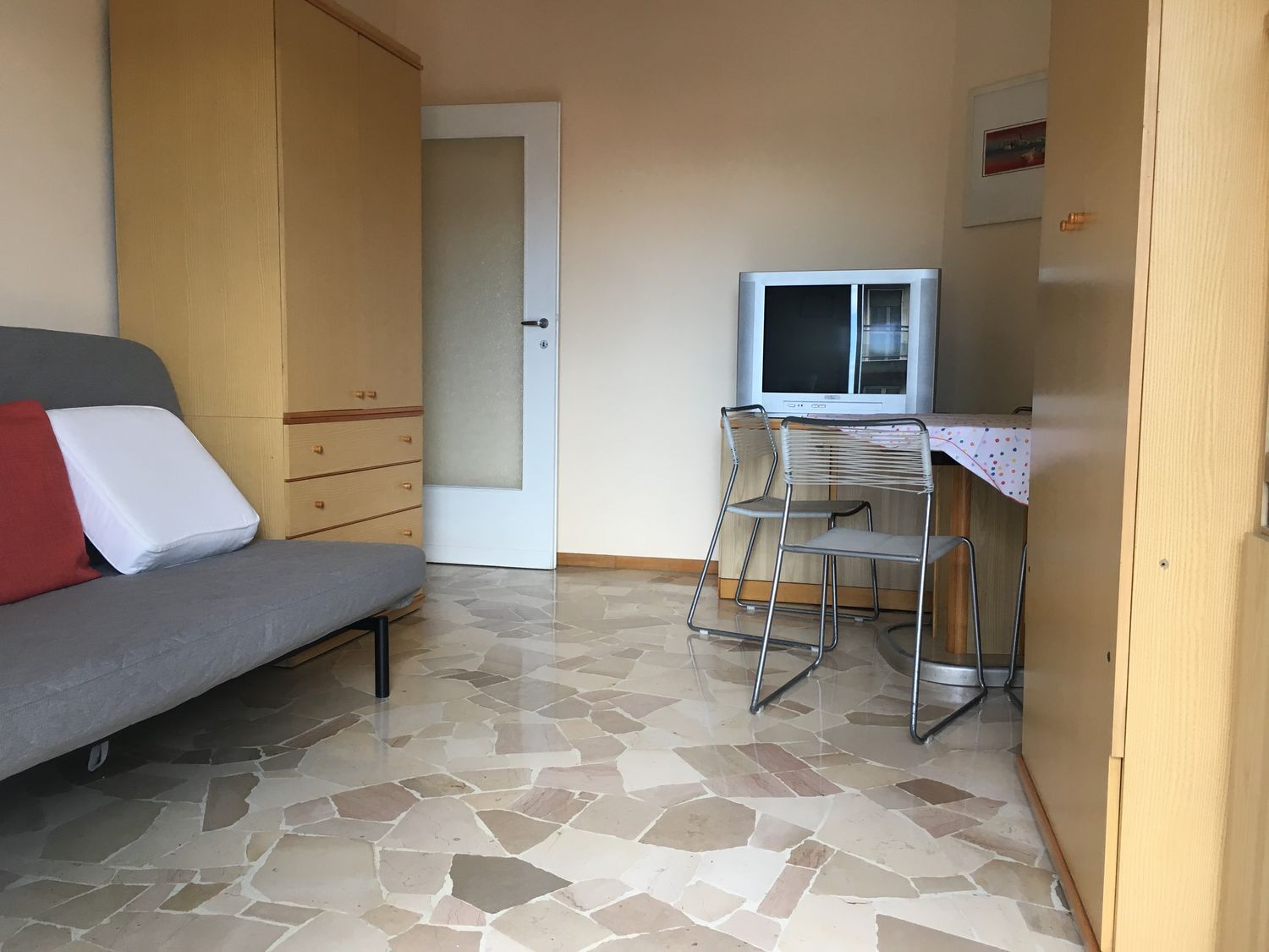 Appartamento in affitto a Milano, 1 locali, prezzo € 790 | PortaleAgenzieImmobiliari.it