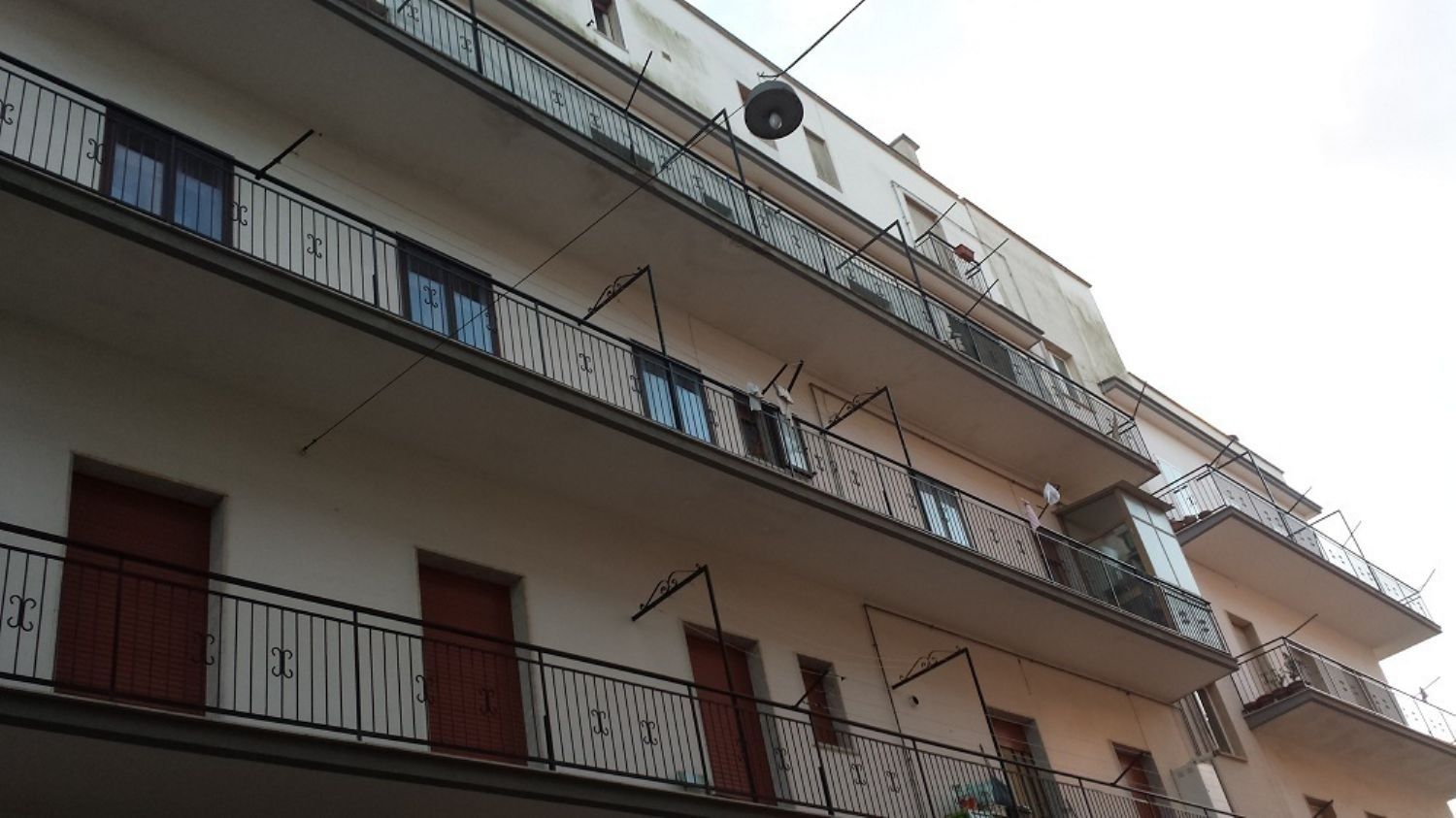 Appartamento in vendita a Ceglie Messapica, 5 locali, prezzo € 85.000 | PortaleAgenzieImmobiliari.it