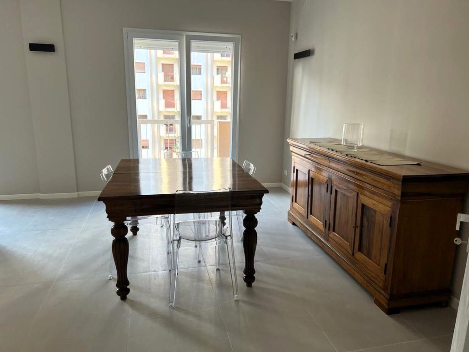 Appartamento in affitto a Palermo, 4 locali, prezzo € 1.350 | PortaleAgenzieImmobiliari.it