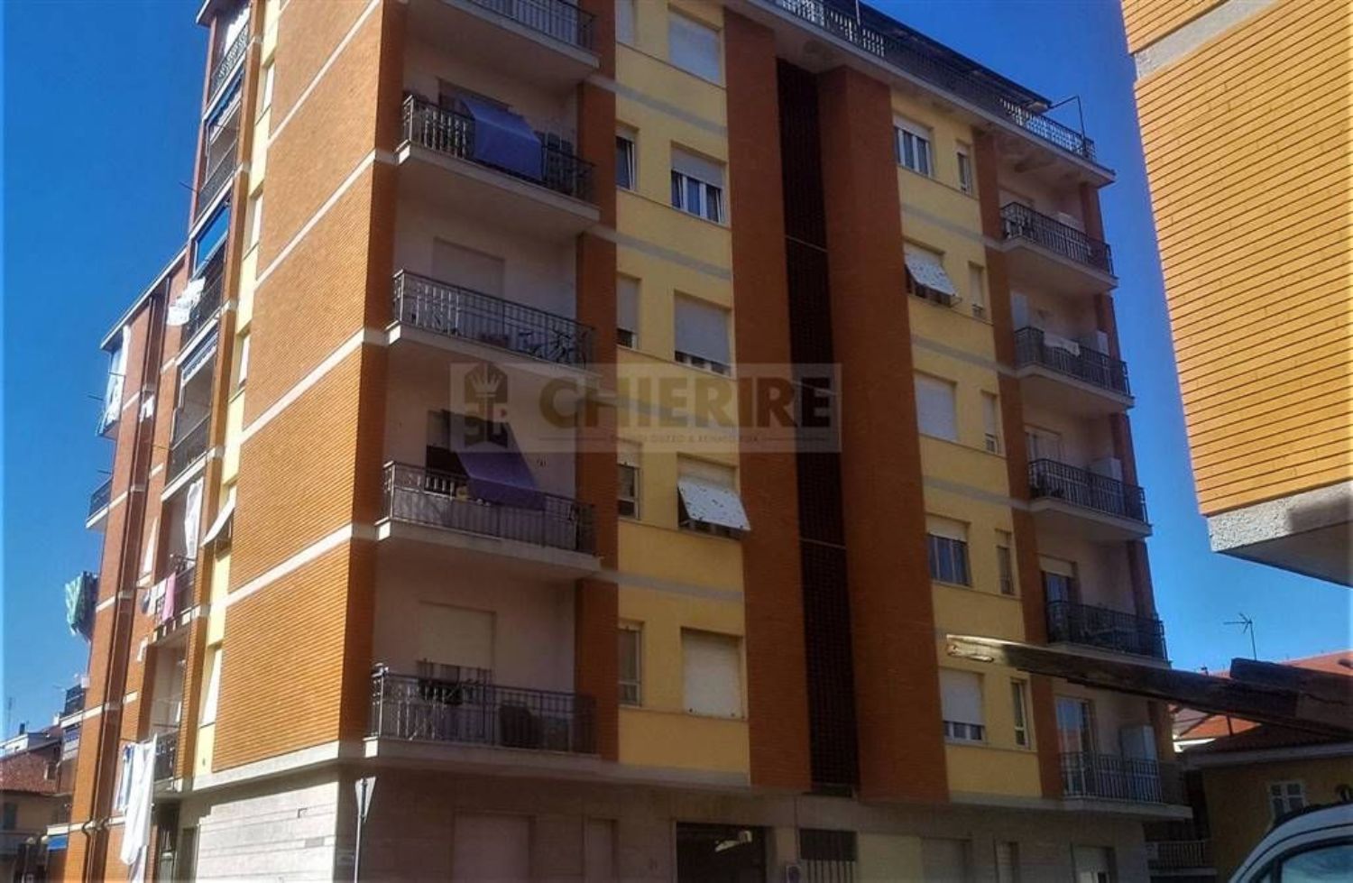 Appartamento in vendita a Chieri, 3 locali, prezzo € 105.000 | PortaleAgenzieImmobiliari.it