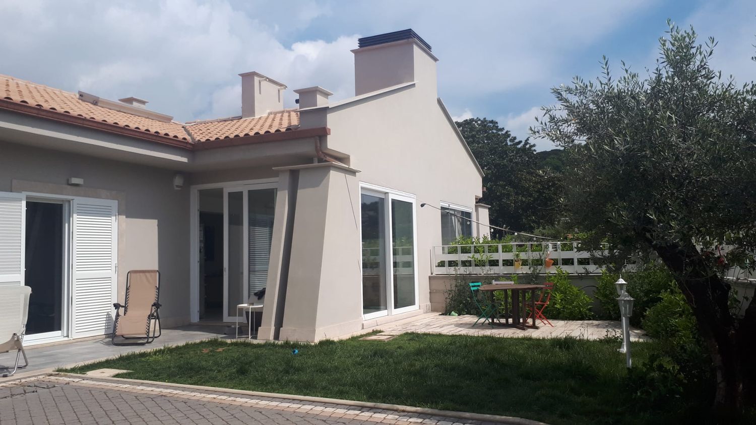Villa Bifamiliare in vendita a Albano Laziale, 4 locali, prezzo € 379.000 | CambioCasa.it