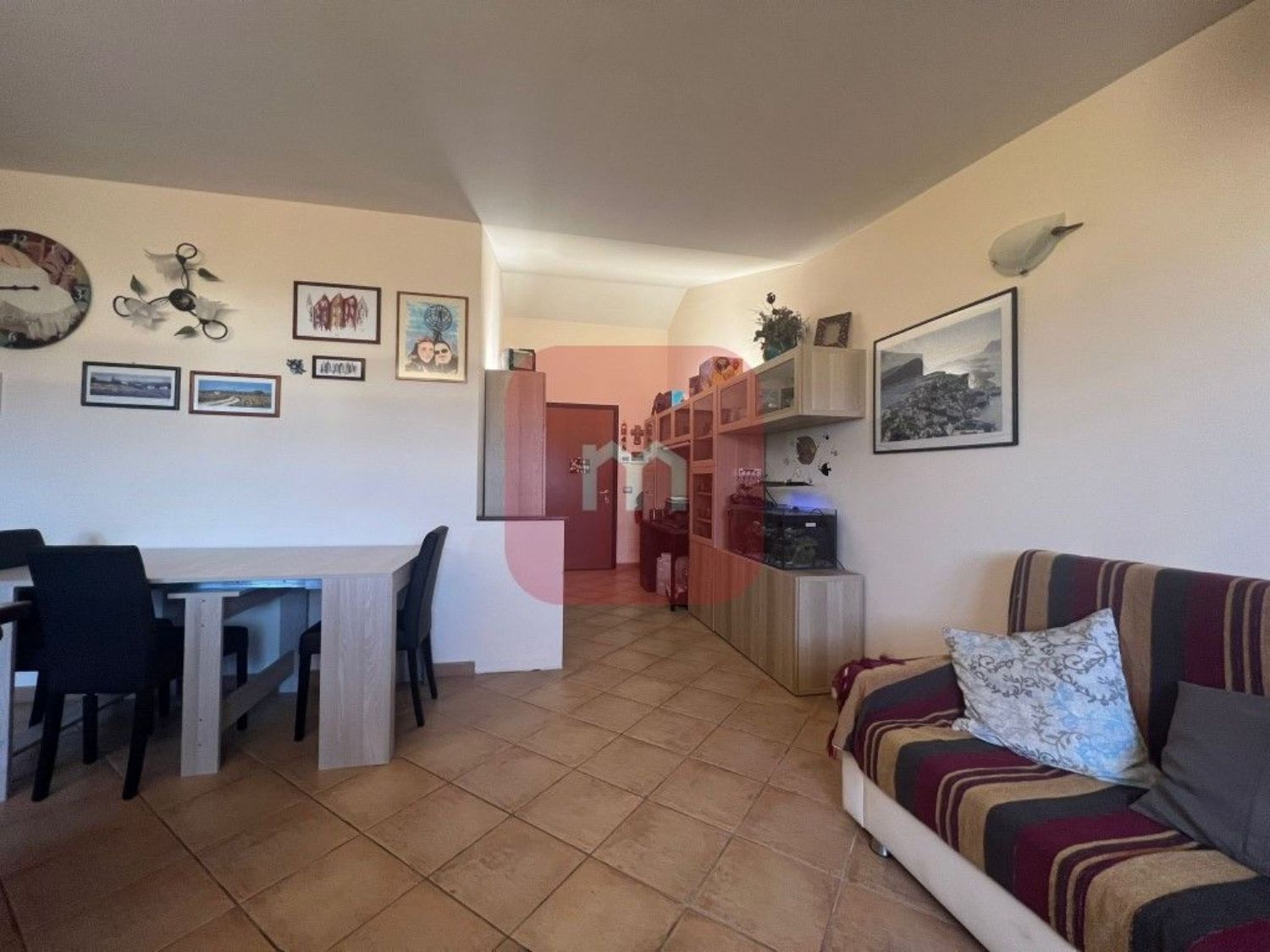 Appartamento in vendita a Valmontone, 2 locali, prezzo € 80.000 | CambioCasa.it