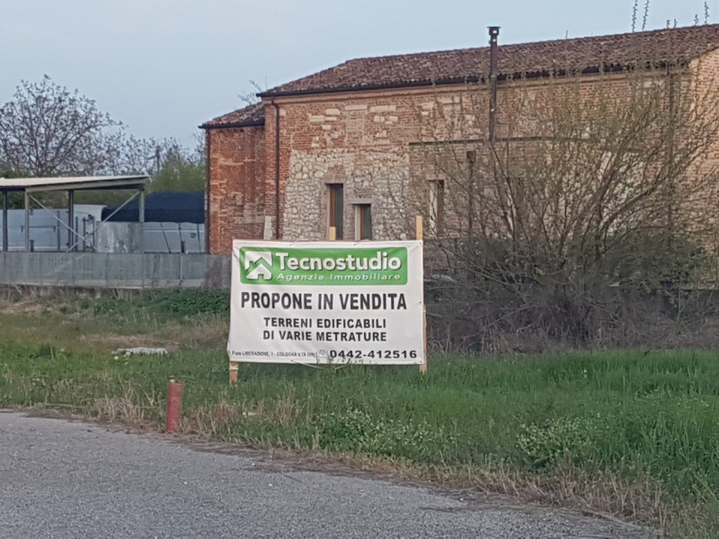Terreno Edificabile Residenziale in vendita a Pressana, 9999 locali, zona Località: Pressana, Trattative riservate | PortaleAgenzieImmobiliari.it