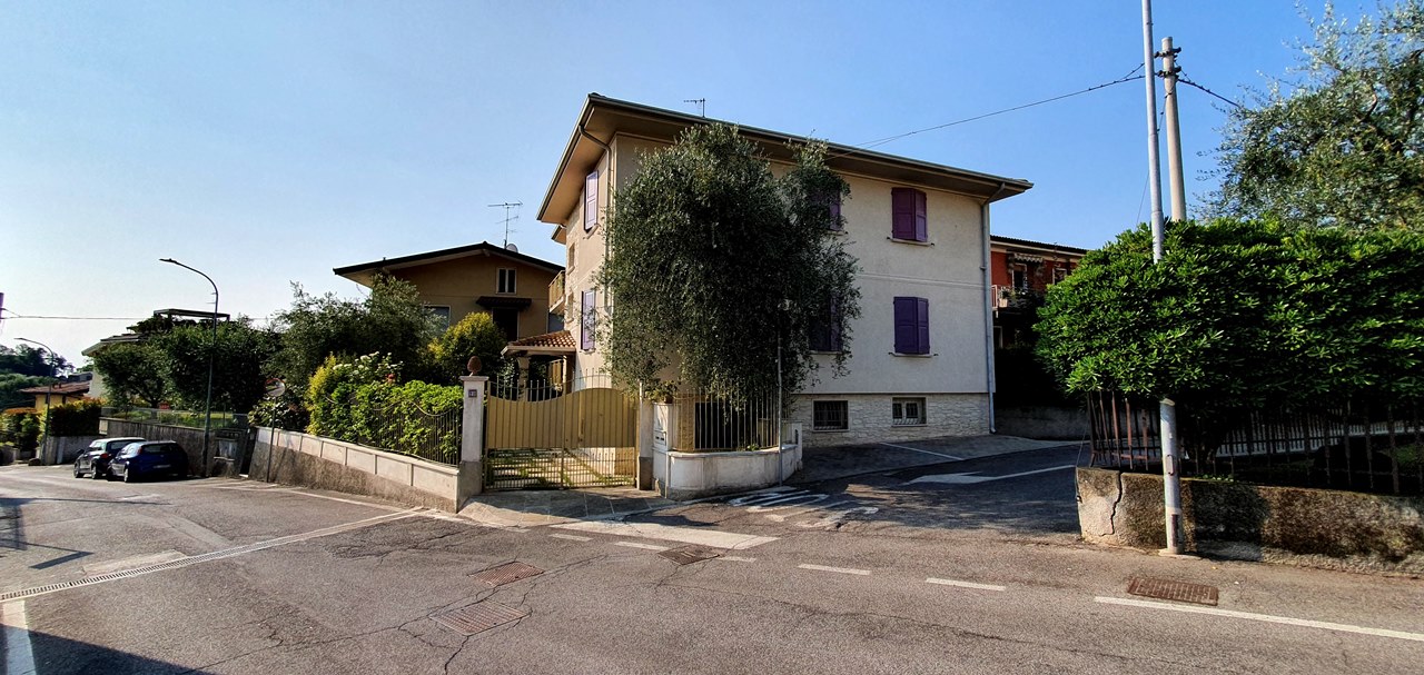 Altro in vendita a Padenghe sul Garda, 4 locali, prezzo € 480.000 | PortaleAgenzieImmobiliari.it
