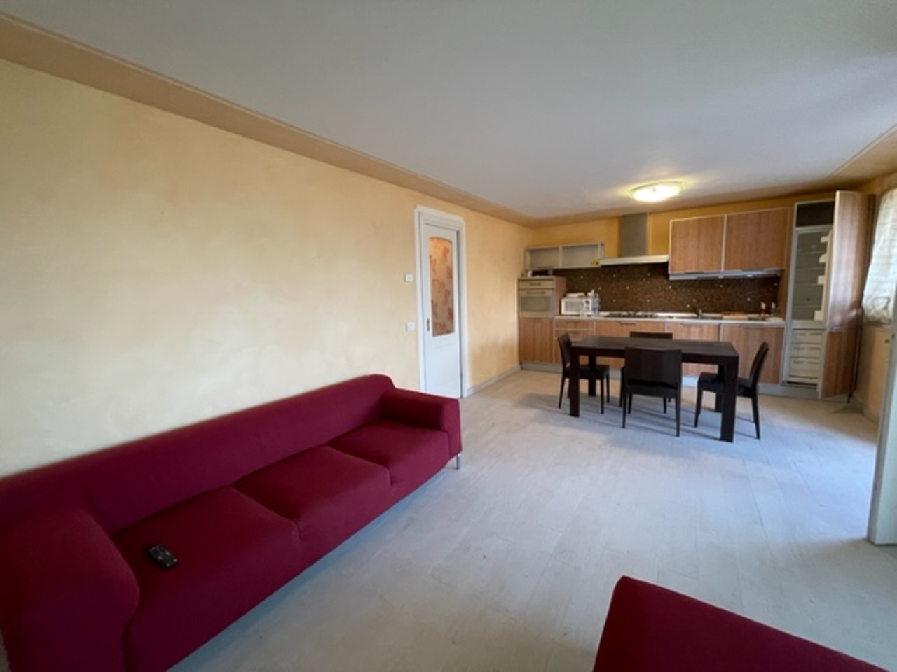 Appartamento in vendita a Padenghe sul Garda, 2 locali, prezzo € 350.000 | PortaleAgenzieImmobiliari.it