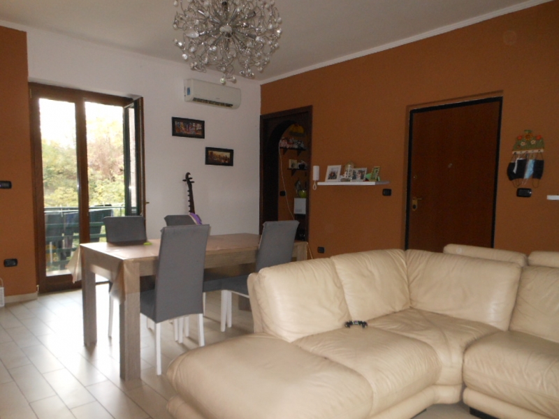Appartamento in vendita a Teano, 4 locali, prezzo € 125.000 | PortaleAgenzieImmobiliari.it
