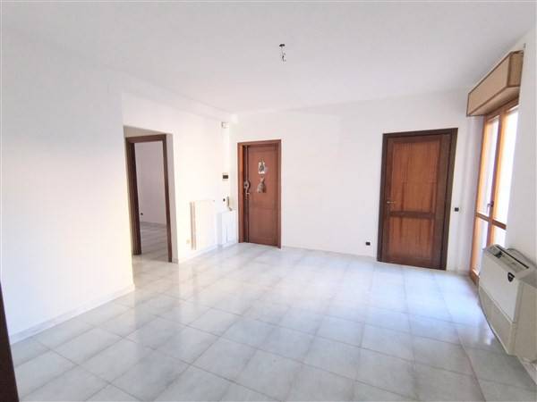 Appartamento in vendita a Sassari, 4 locali, zona e Rosello, prezzo € 115.000 | PortaleAgenzieImmobiliari.it