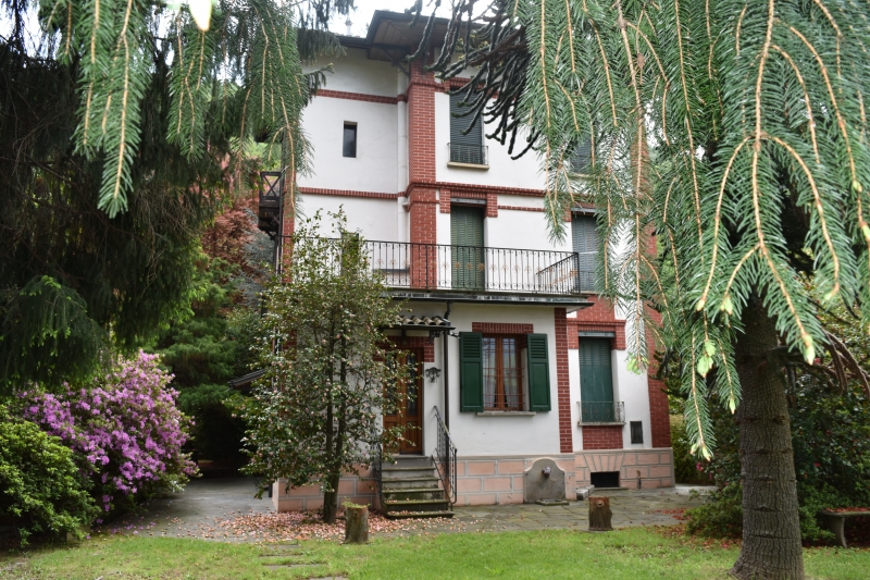 Villa in Vendita a Cannobio