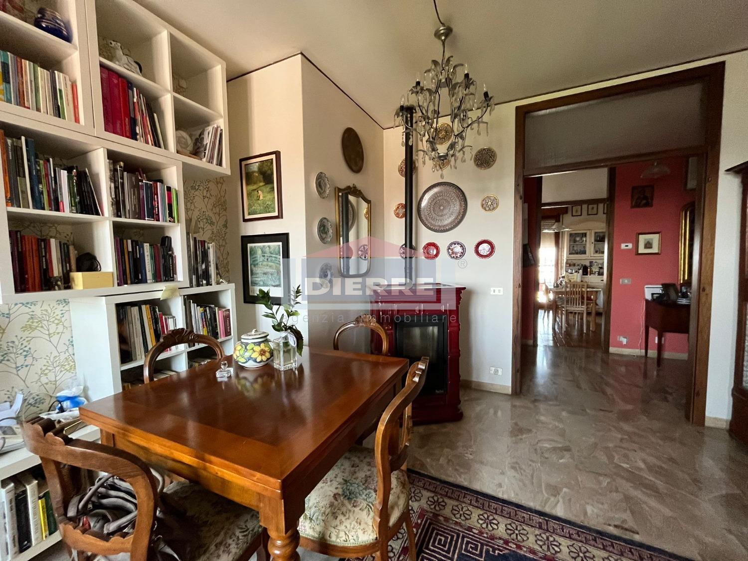 Appartamento in vendita a Carpi, 4 locali, prezzo € 165.000 | PortaleAgenzieImmobiliari.it