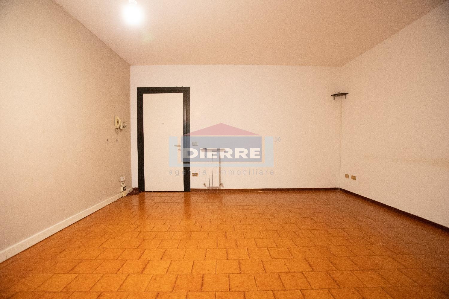Appartamento in vendita a Carpi, 3 locali, prezzo € 115.000 | PortaleAgenzieImmobiliari.it
