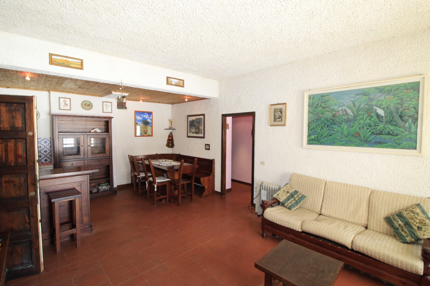 Appartamento in vendita a Subiaco, 3 locali, prezzo € 68.000 | CambioCasa.it