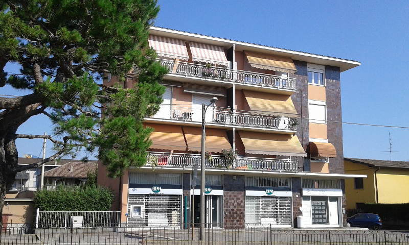 Negozio / Locale in vendita a Oggiona con Santo Stefano, 9999 locali, zona ona, prezzo € 110.000 | PortaleAgenzieImmobiliari.it