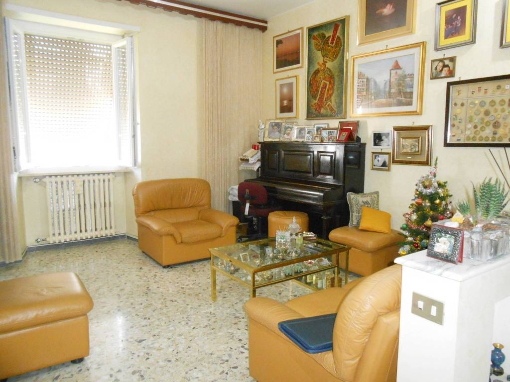 Appartamento in vendita a Roma, 3 locali, prezzo € 189.000 | CambioCasa.it