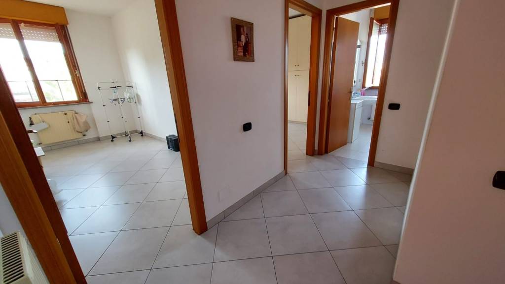 Appartamento in vendita a Civitanova Marche, 5 locali, prezzo € 188.000 | PortaleAgenzieImmobiliari.it
