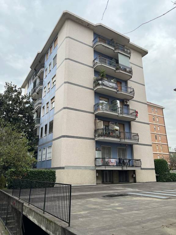 Appartamento in Vendita a Novate Milanese
