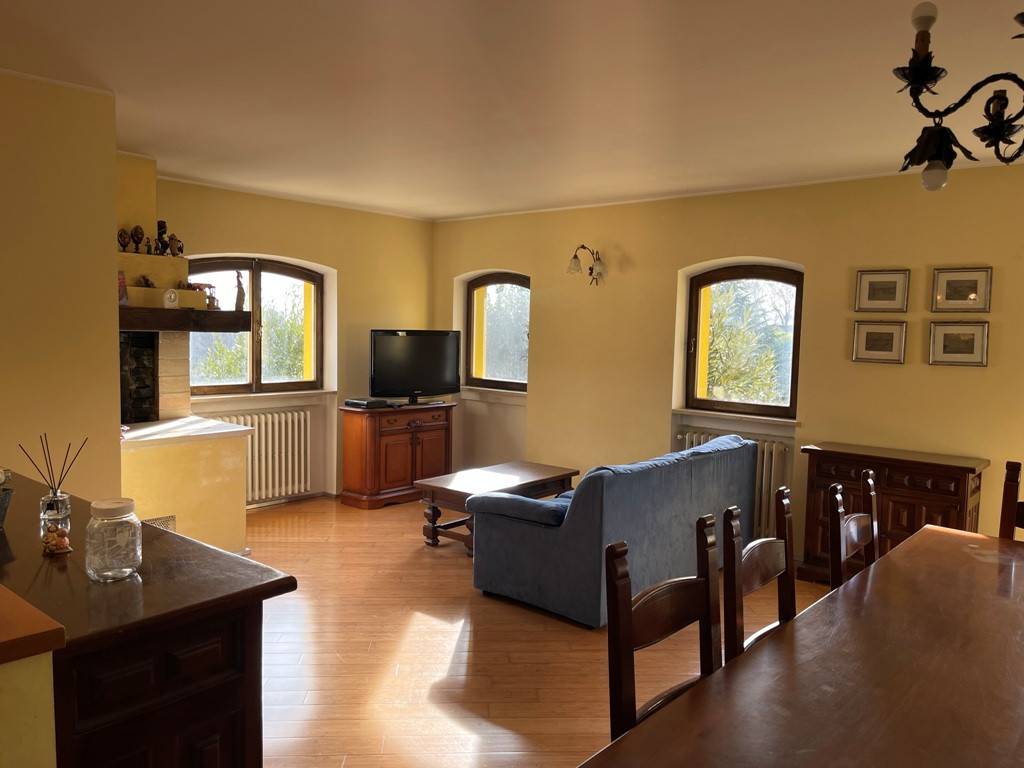 Appartamento in vendita a Ranica, 4 locali, prezzo € 430.000 | PortaleAgenzieImmobiliari.it