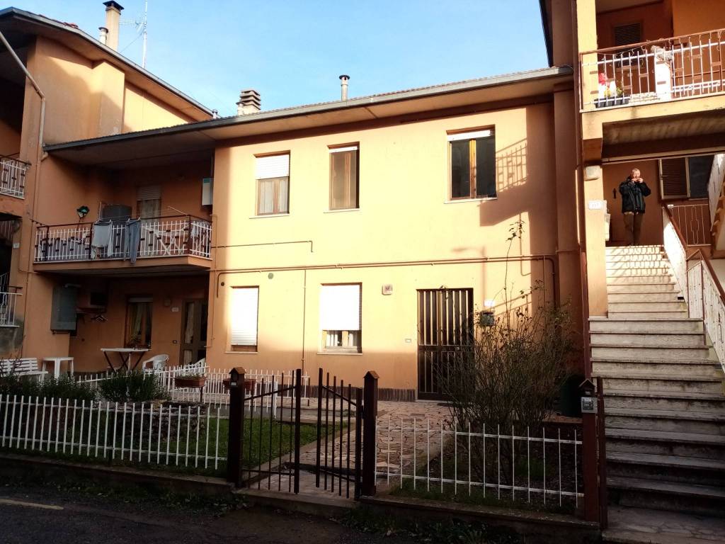 Appartamento in vendita a Pitigliano, 4 locali, Trattative riservate | PortaleAgenzieImmobiliari.it
