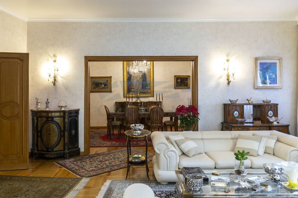 Appartamento in vendita a Roma, 5 locali, zona Zona: 31 . Giustiniana, Tomba di Nerone, Cassia, prezzo € 750.000 | CambioCasa.it