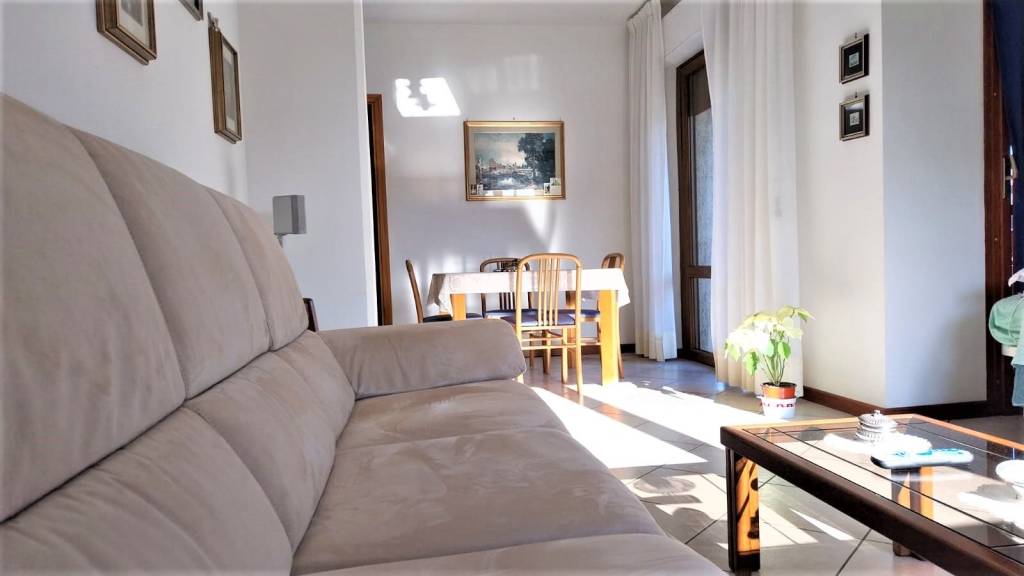 Appartamento in vendita a Cannara, 5 locali, prezzo € 120.000 | PortaleAgenzieImmobiliari.it