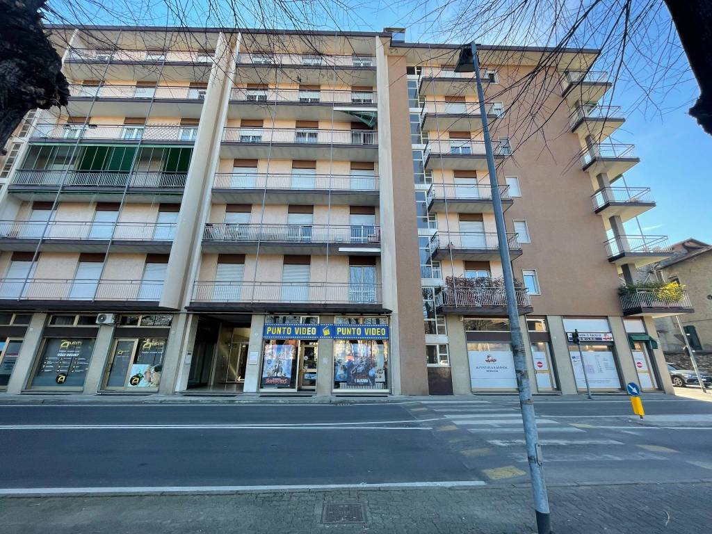 Appartamento in vendita a Borgomanero, 3 locali, prezzo € 135.000 | PortaleAgenzieImmobiliari.it