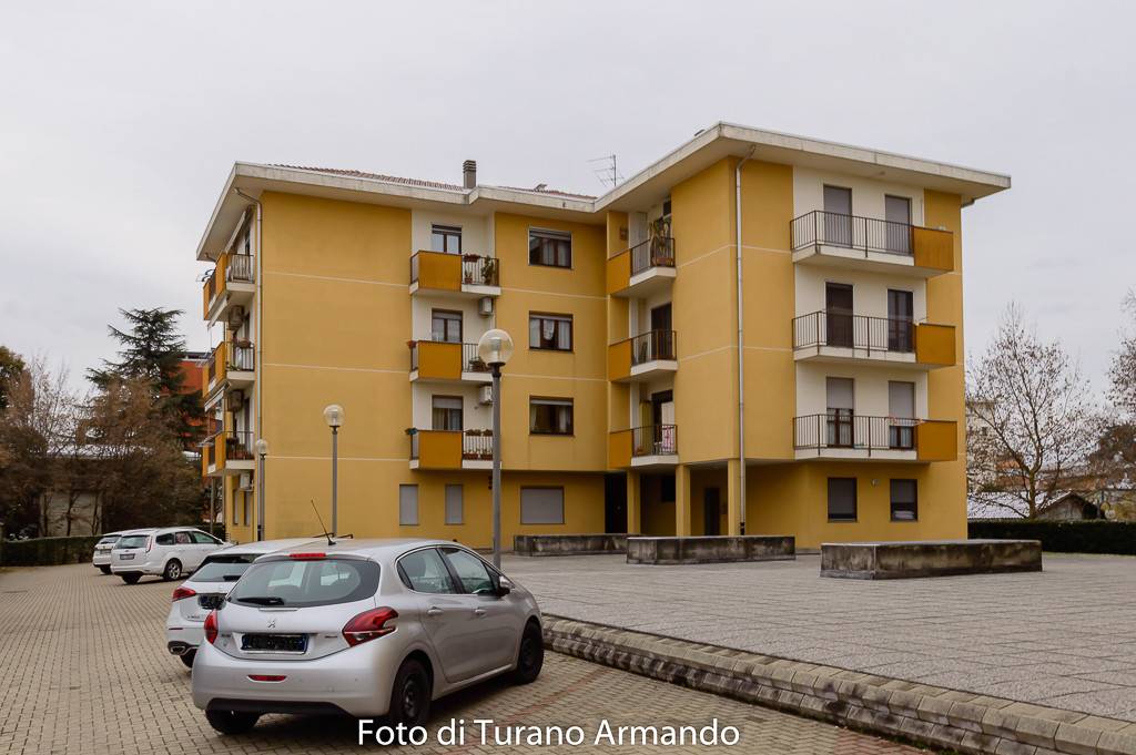 Appartamento in vendita a Cossato, 2 locali, prezzo € 40.000 | PortaleAgenzieImmobiliari.it