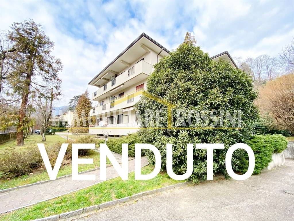 Appartamento in vendita a Varese, 3 locali, prezzo € 160.000 | PortaleAgenzieImmobiliari.it
