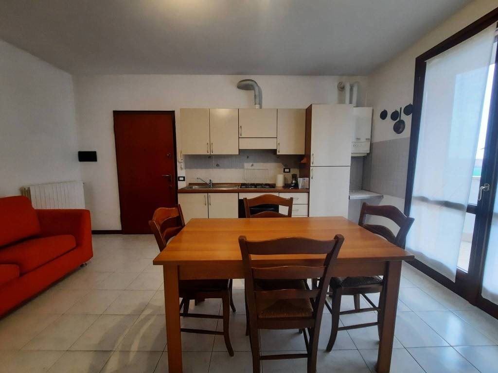 Appartamento in affitto a Borgo Virgilio, 1 locali, prezzo € 550 | CambioCasa.it