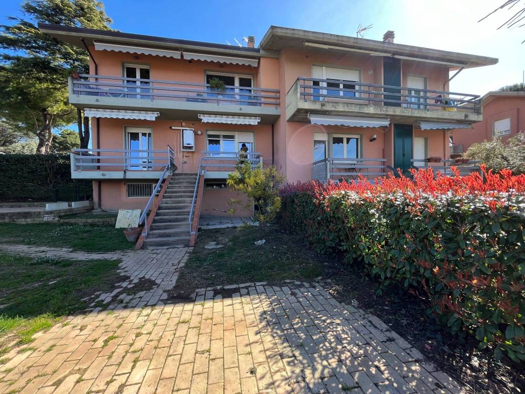 Appartamento in vendita a Pesaro, 4 locali, prezzo € 199.000 | PortaleAgenzieImmobiliari.it