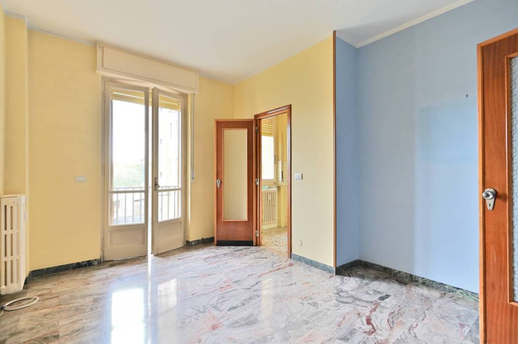 Appartamento in vendita a Cossato, 3 locali, prezzo € 33.000 | PortaleAgenzieImmobiliari.it