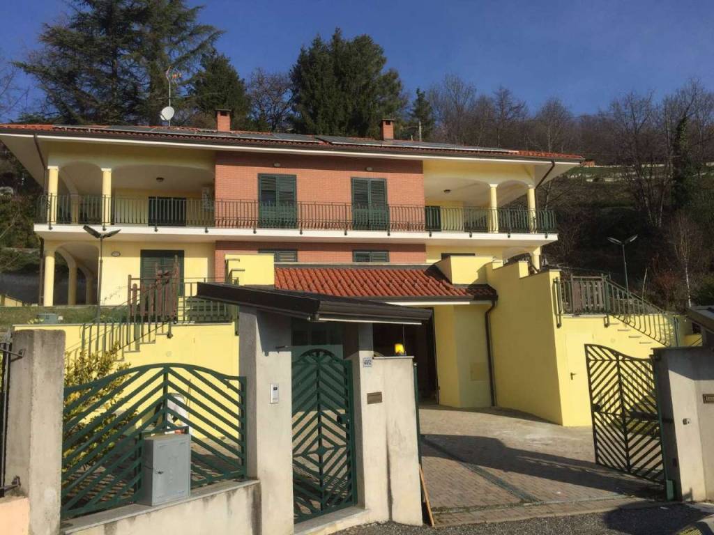 Villa in vendita a Castiglione Torinese, 4 locali, prezzo € 325.000 | PortaleAgenzieImmobiliari.it