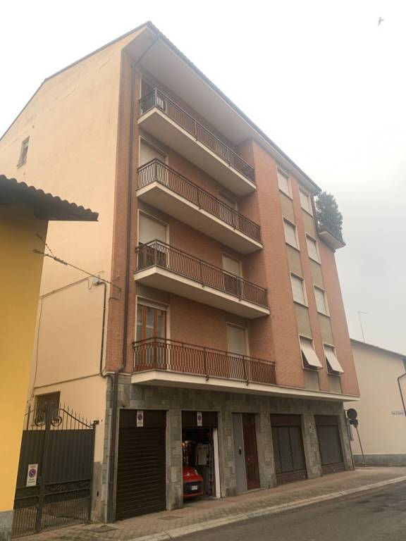 Appartamento in vendita a Poirino, 3 locali, prezzo € 99.000 | PortaleAgenzieImmobiliari.it