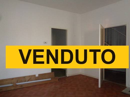 Appartamento in vendita a Casalmorano, 3 locali, prezzo € 40.000 | CambioCasa.it