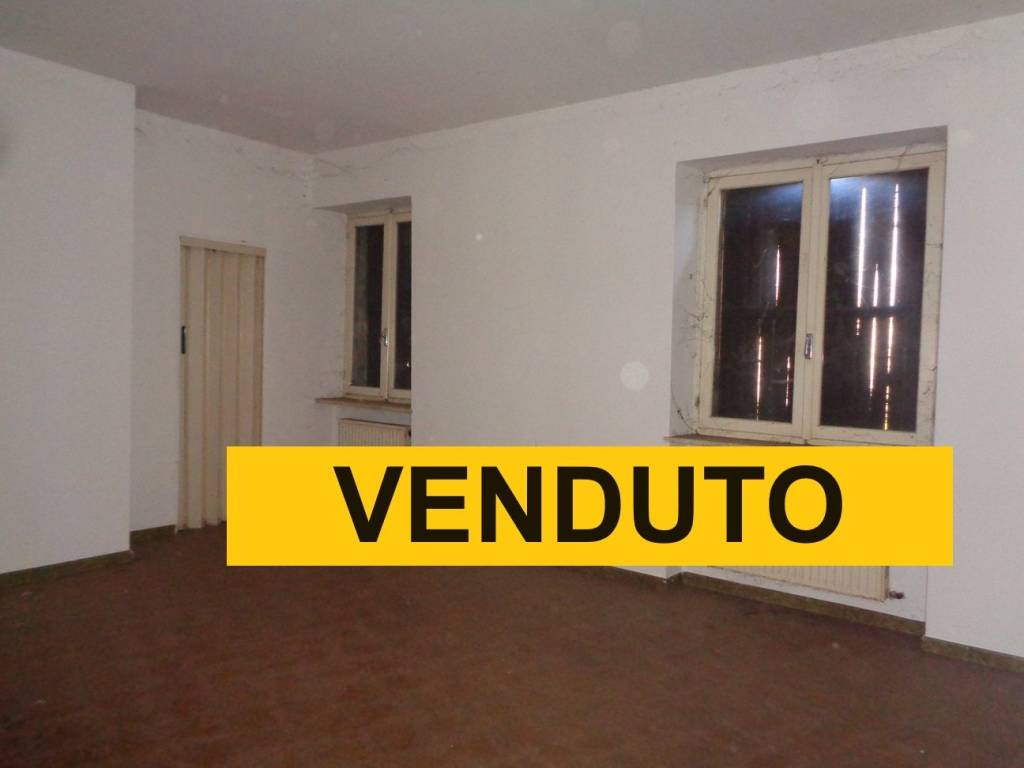 Appartamento in vendita a Casalmorano, 3 locali, prezzo € 35.000 | CambioCasa.it
