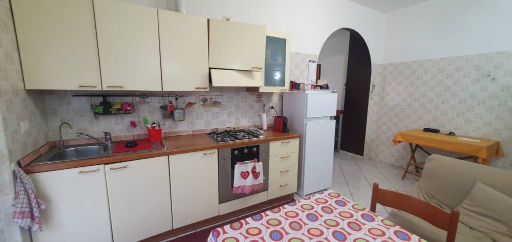 Appartamento in affitto a Corsico, 2 locali, prezzo € 850 | CambioCasa.it