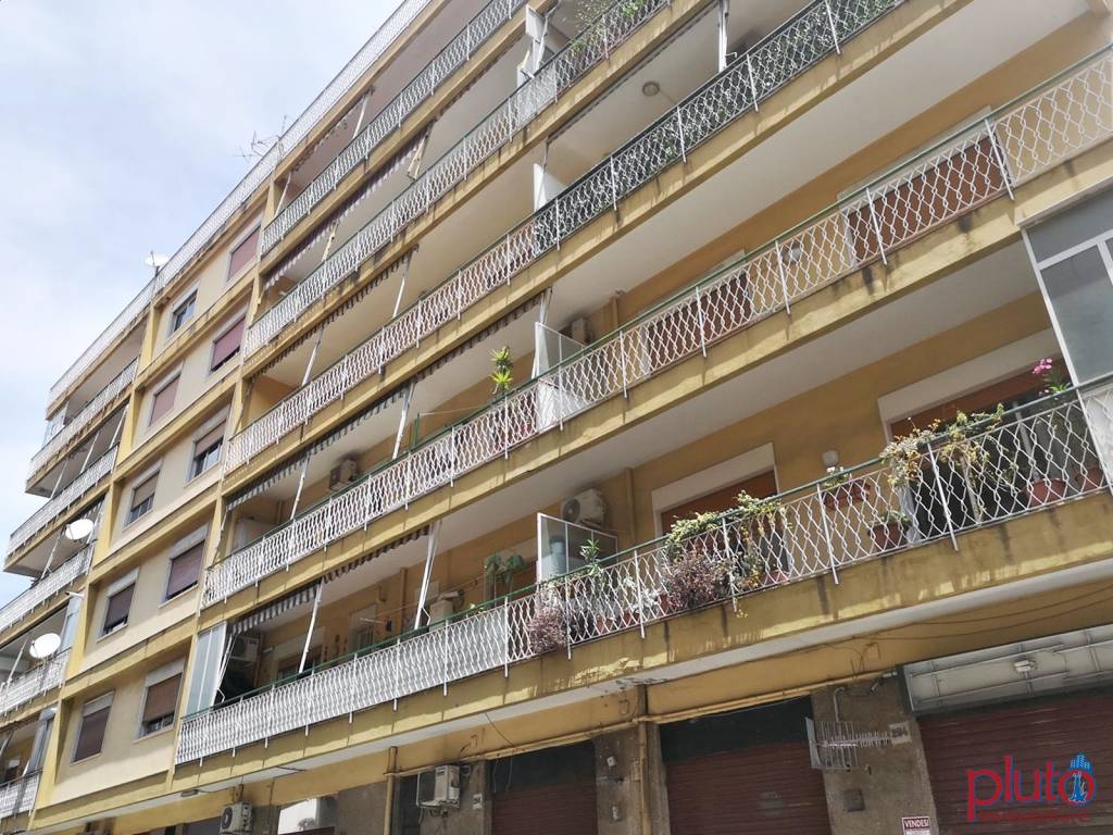Appartamento in vendita a Messina, 3 locali, prezzo € 70.000 | PortaleAgenzieImmobiliari.it