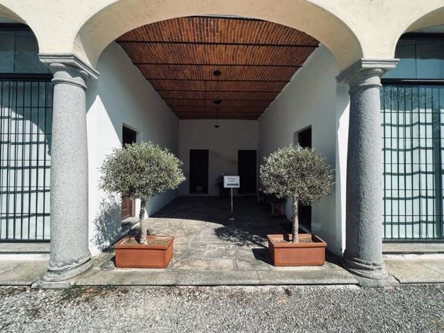 Ufficio / Studio in vendita a Cardano al Campo, 3 locali, prezzo € 250.000 | PortaleAgenzieImmobiliari.it