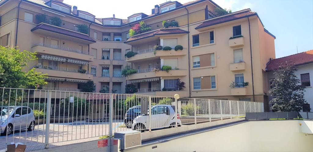 Box / Garage in vendita a Saronno, 9999 locali, prezzo € 25.000 | PortaleAgenzieImmobiliari.it
